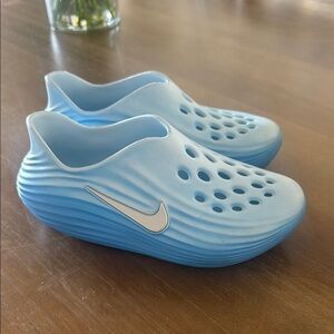 Nike Kids Blue ReactX Rejuven8 Size 2